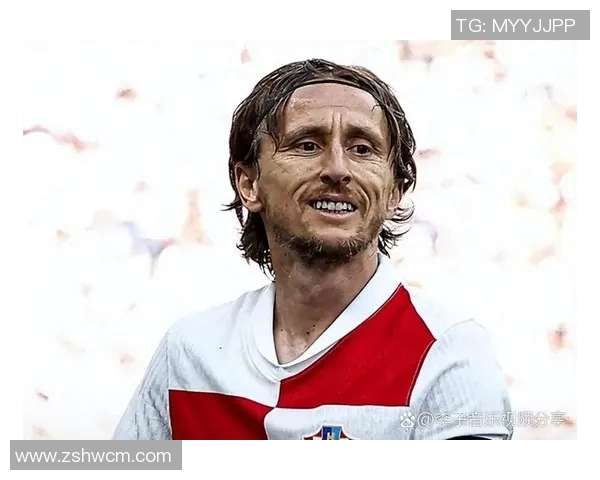 身高177厘米的足球明星如何在绿茵场上展现非凡魅力与实力